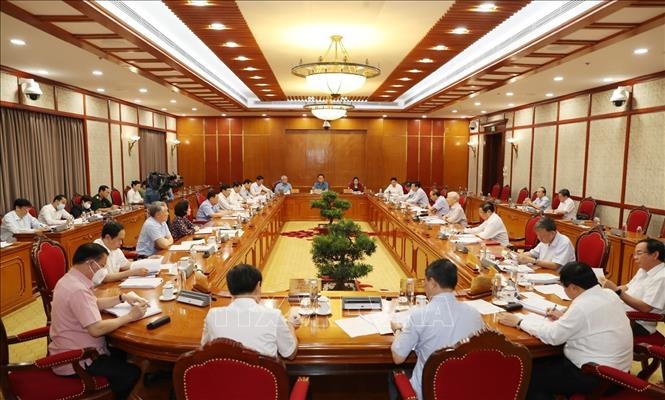 Tổng BÍ thư Nguyễn Phú Trọng chủ trì cuộc họp ngày 11/6/2021. Ảnh: TTXVN