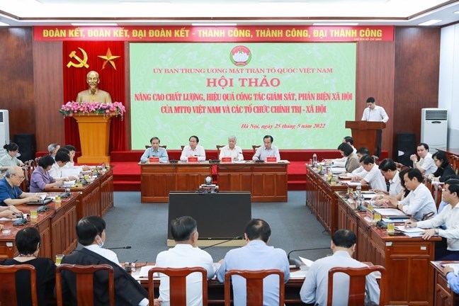 Hội thảo "Nâng cao chất lượng, hiệu quả công tác giám sát, phản biện xã hội của MTTQ Việt Nam và các tổ chức chính trị xã hội". (Ảnh: Nam Khánh)