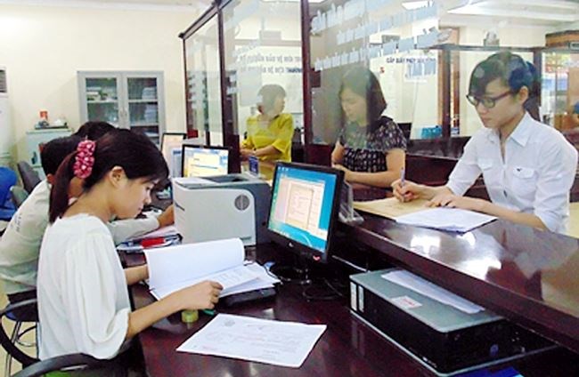 Cơ quan chuyên trách tham mưu, giúp việc Đảng ủy xã, phường gồm: Văn phòng, ban xây dựng Đảng, cơ quan ủy ban kiểm tra. Cơ quan chuyên trách tham mưu, giúp việc đảng ủy đặc khu gồm: Văn phòng, ban tổ chức, ban tuyên giáo và dân vận, cơ quan ủy ban kiểm tra. (Ảnh minh họa. Nguồn: chinhphu.vn).