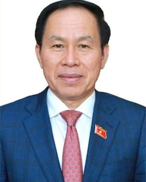 Lê Tiến Châu