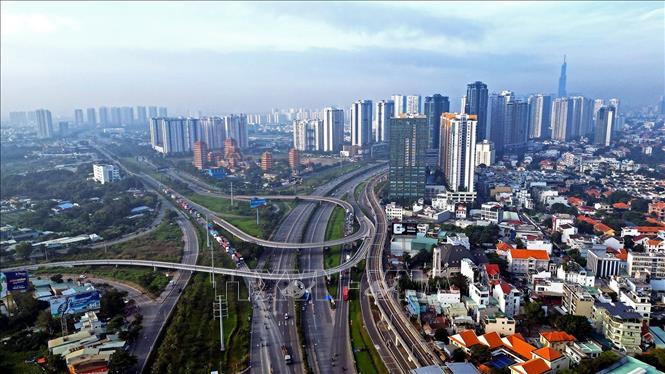 Tiếp tục thực hiện Nghị quyết số 06-NQ/TW, ngày 24/01/2022 của Bộ Chính trị về quy hoạch, xây dựng, quản lý và phát triển bền vững đô thị Việt Nam đến năm 2030, tầm nhìn đến năm 2045